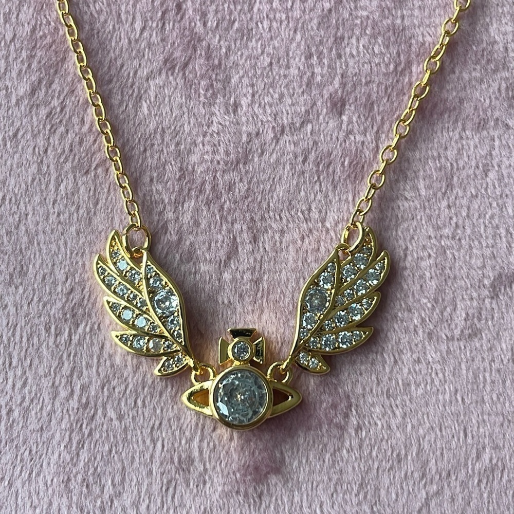 Vivienne Westwood Wing Orb Necklace Crystal Gold Tone Saturn Pendant
